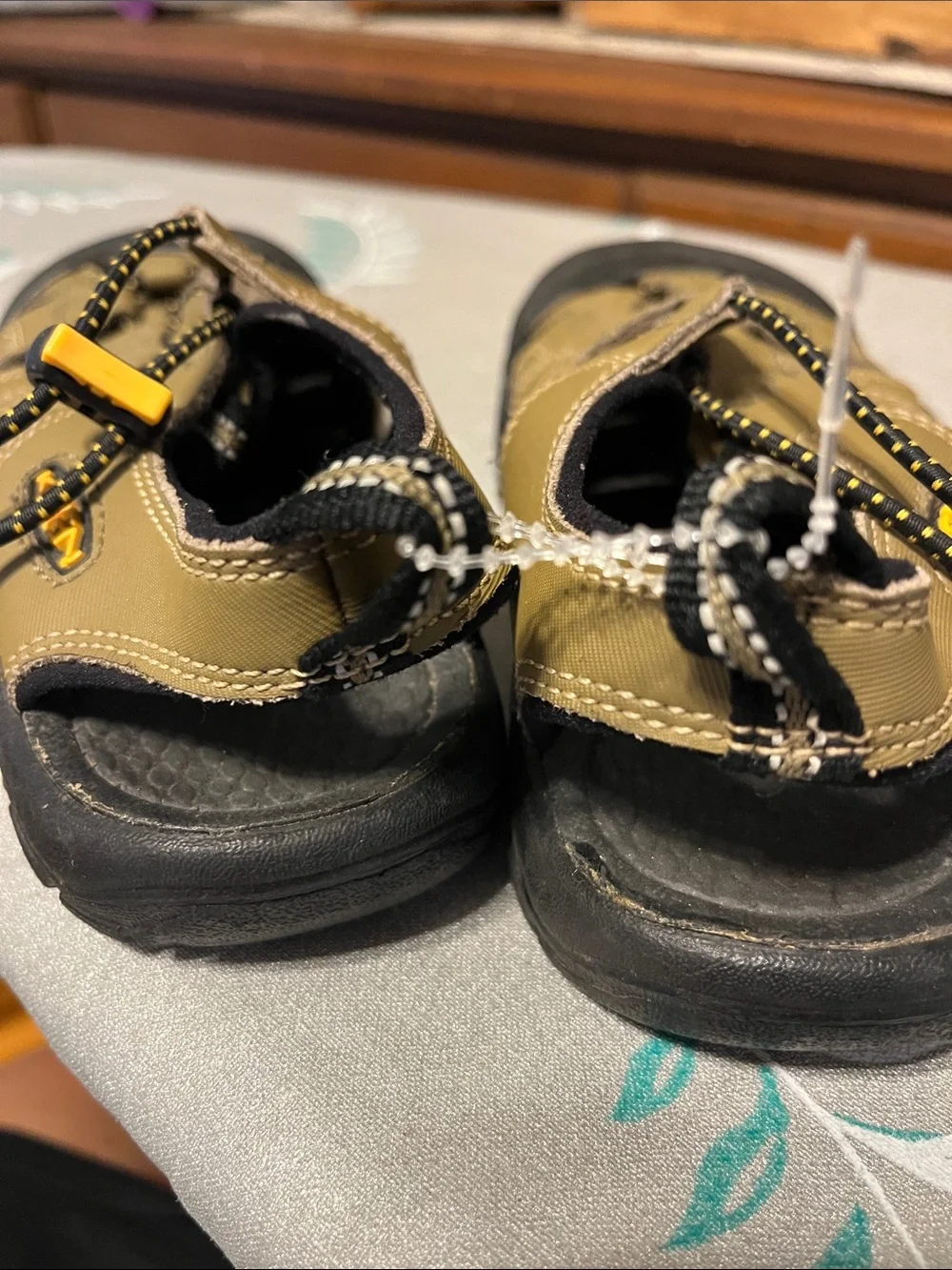 Keen Olive Green and Black Closed-Toe Outdoor Sandals 1